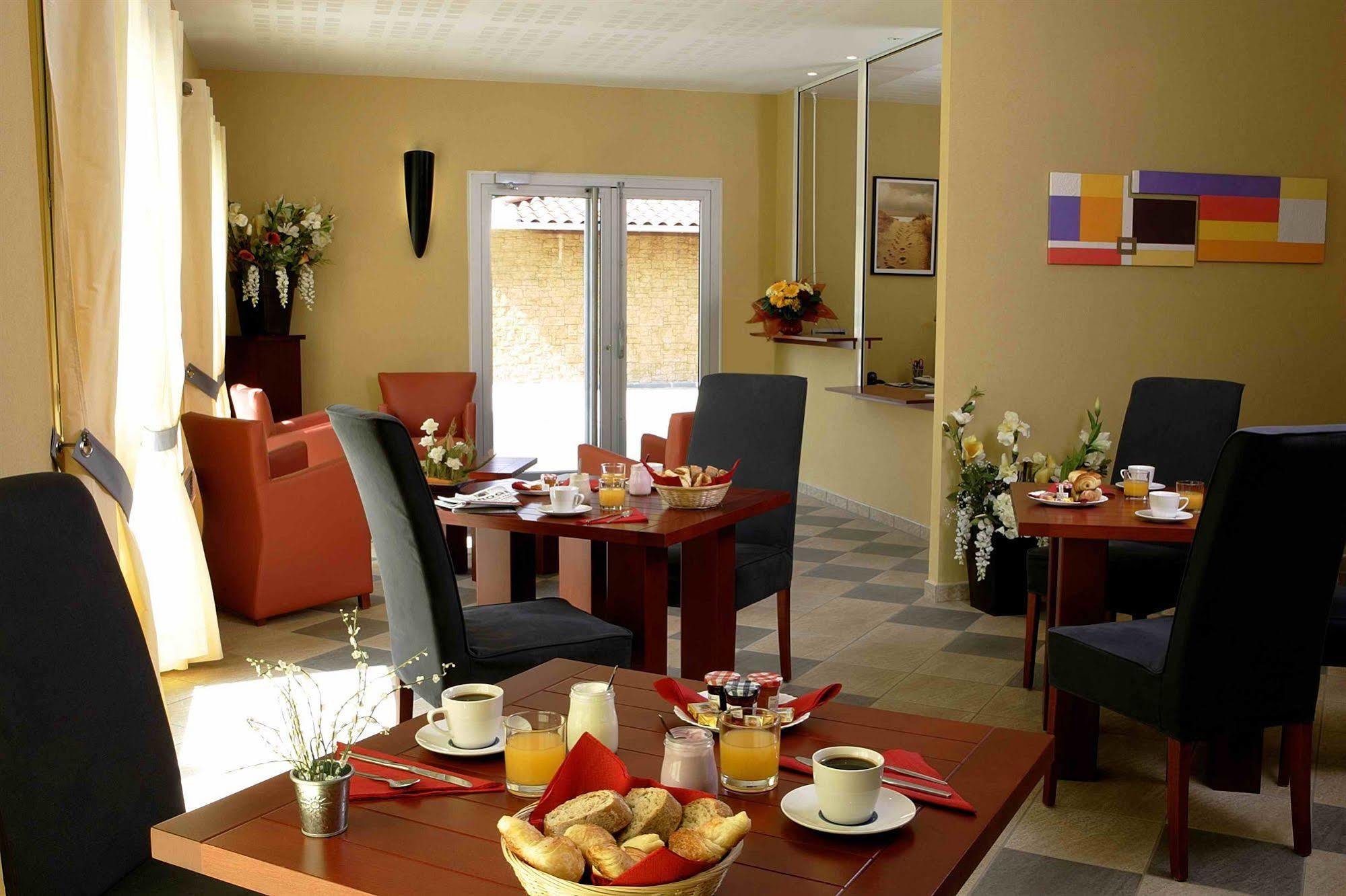 Citea Lissieu-Dardilly Hotell Restaurant bilde